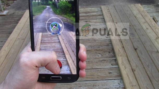 Поимка покемона в Pokemon Go